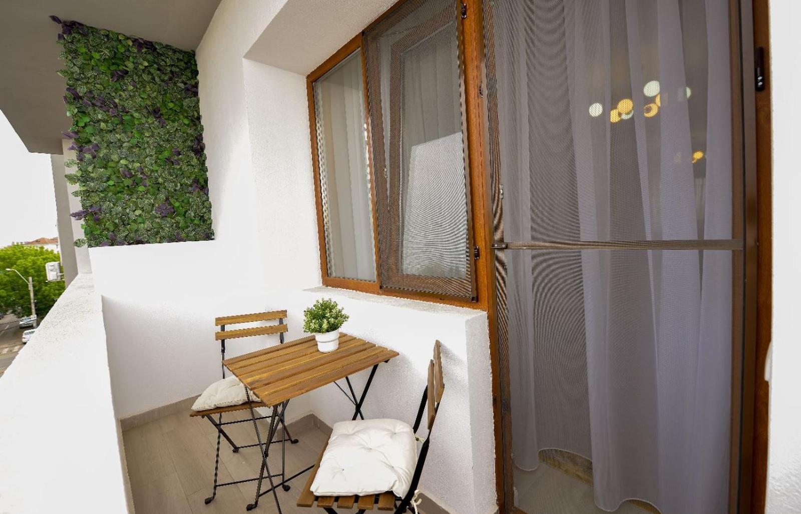 Bucharest Apartment - Private Parking Exterior foto